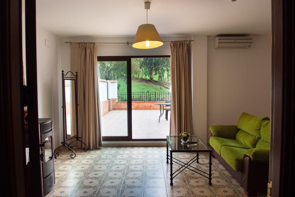 Apartamentos La Venta Del Charco Cardeña Værelse billede
