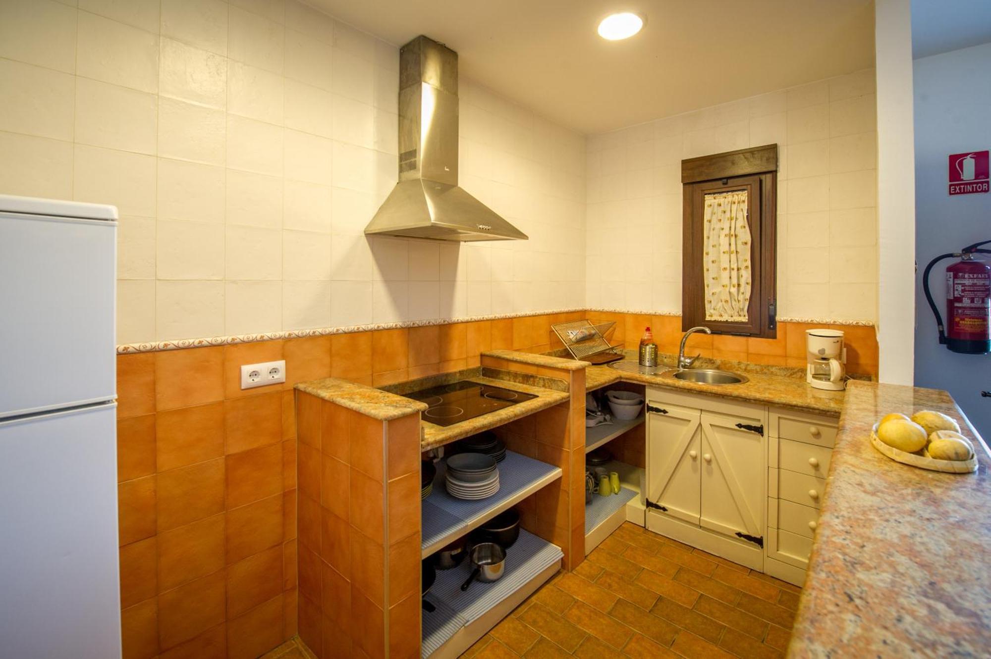 Apartamentos La Venta Del Charco Cardeña Værelse billede